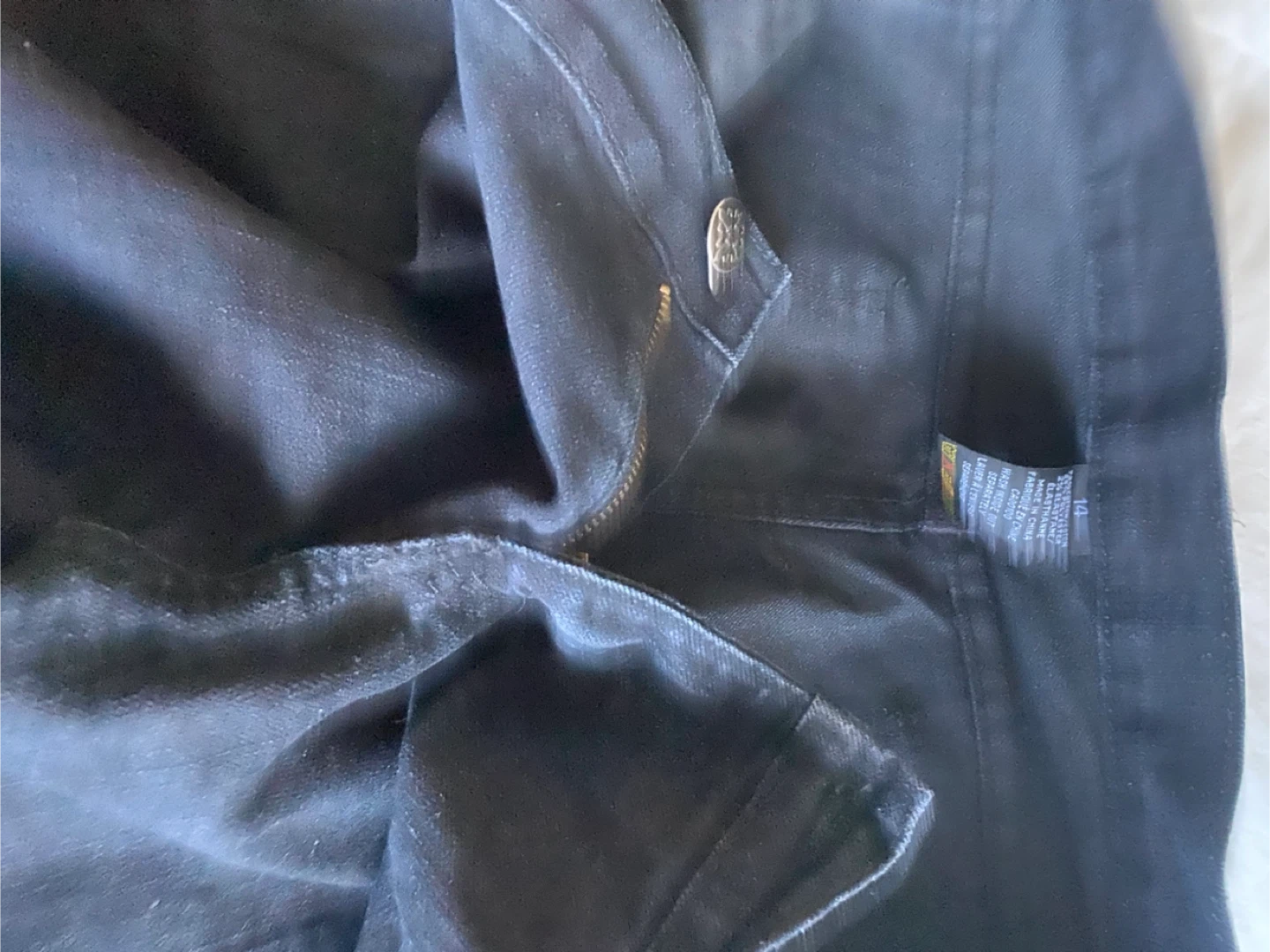 Woman’s Black Jeans - photo 3