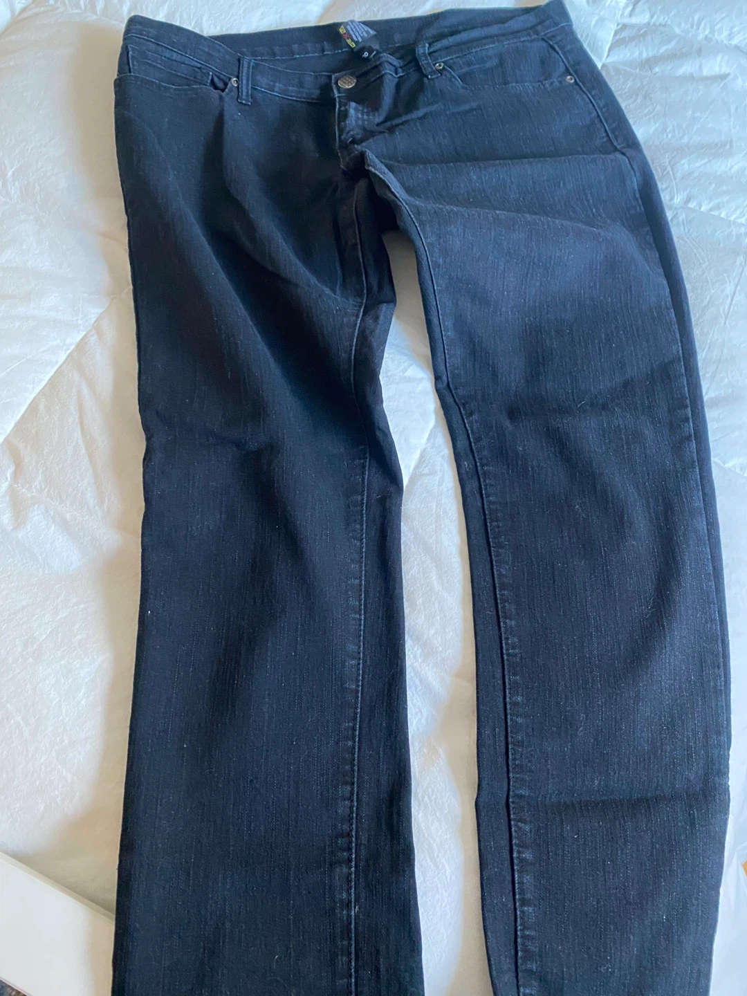 Woman’s Black Jeans