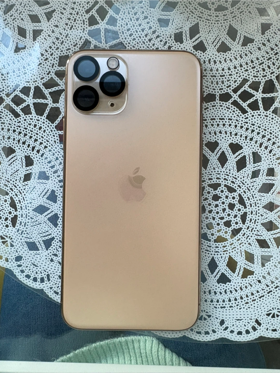 Apple iPhone 11 Pro - photo 2