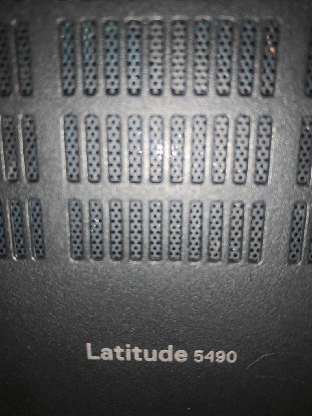 Dell Latitude 5490 Laptop - photo 3