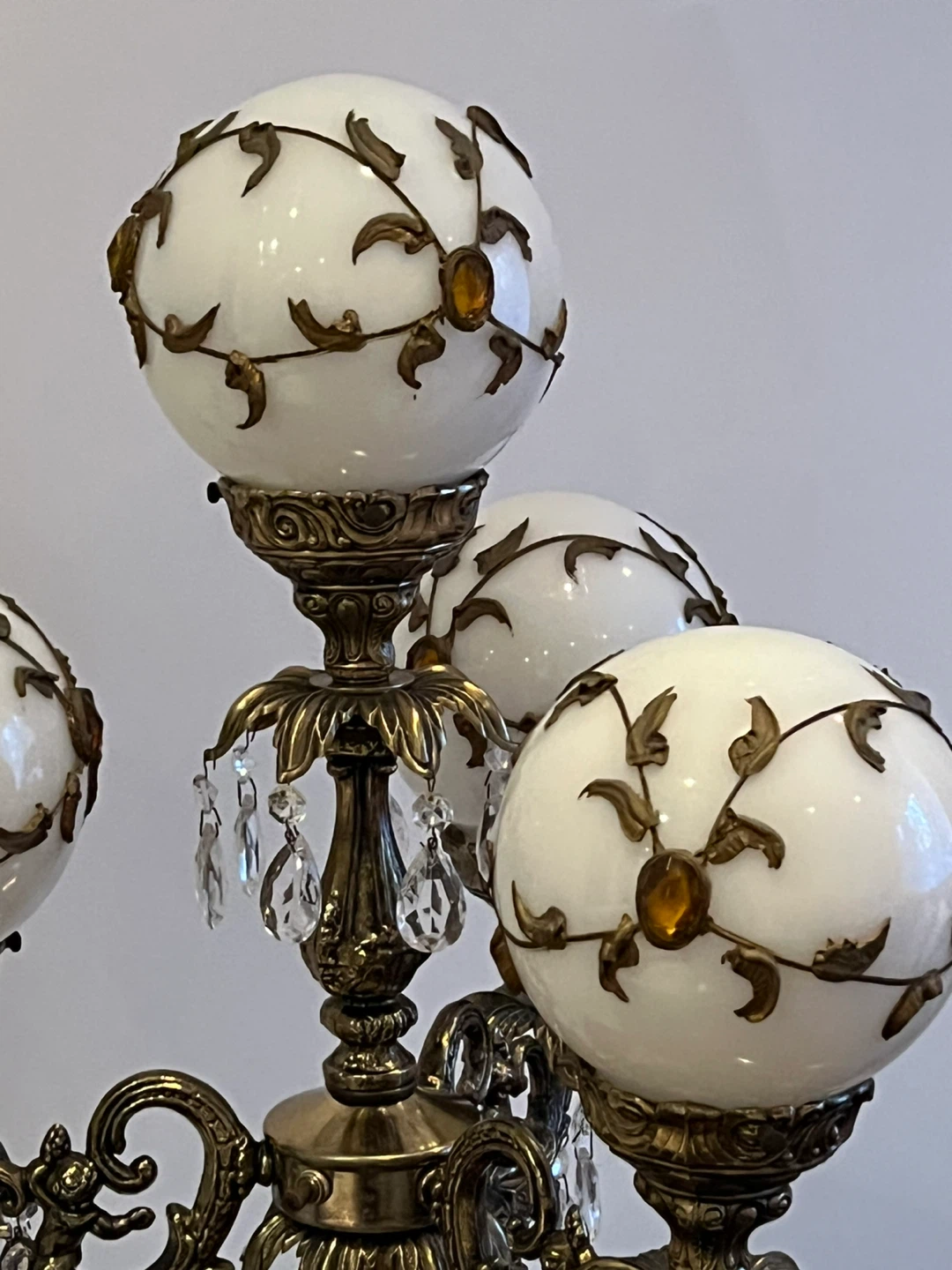 Ornate Cherub Table Lamp with Crystal Accents - photo 4