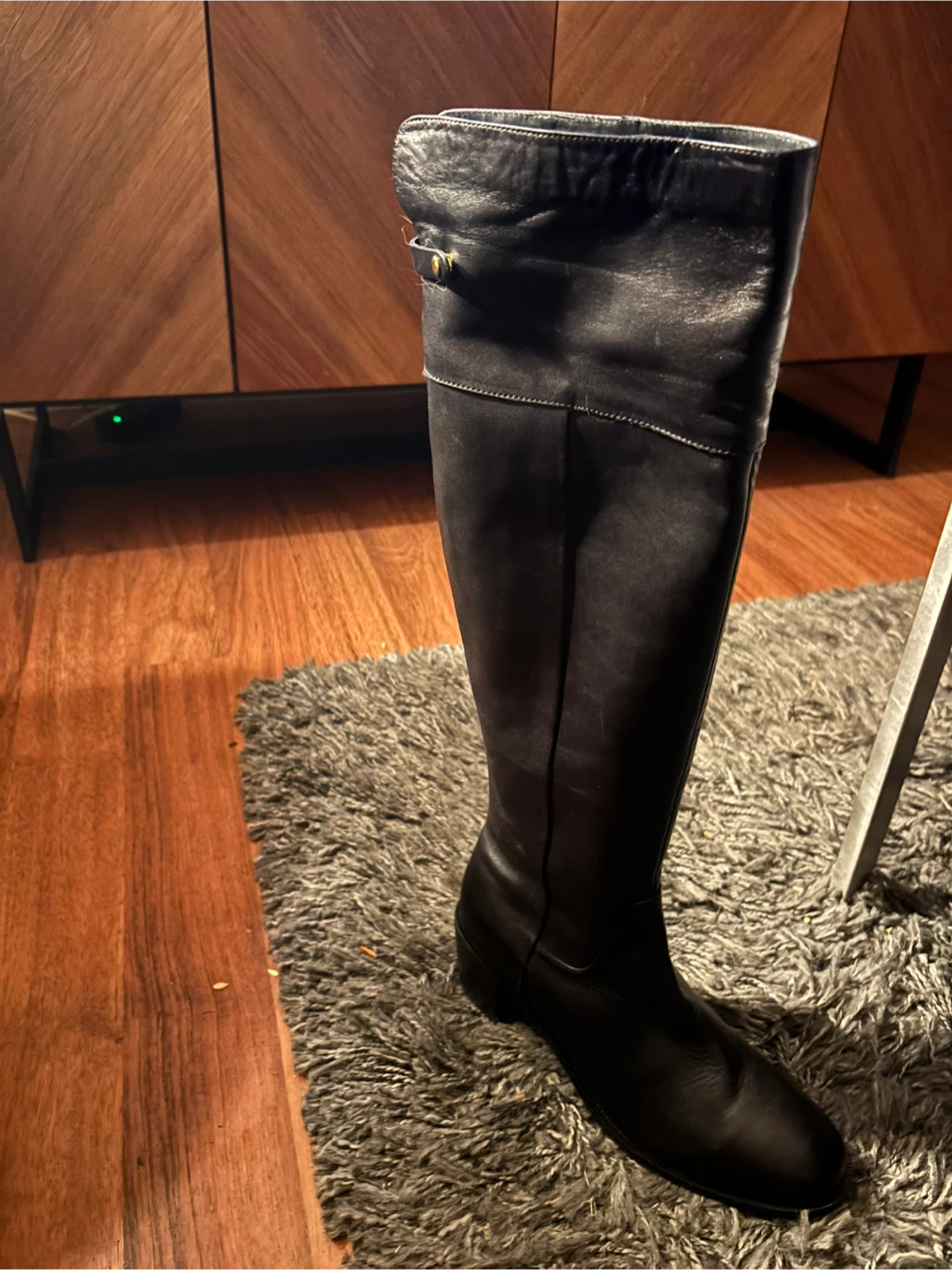 Kiomi  black Leather Knee-High Boots, size 40