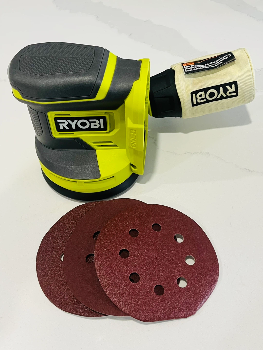 Ryobi Orbital Sander with Dust Bag and Sandpaper
