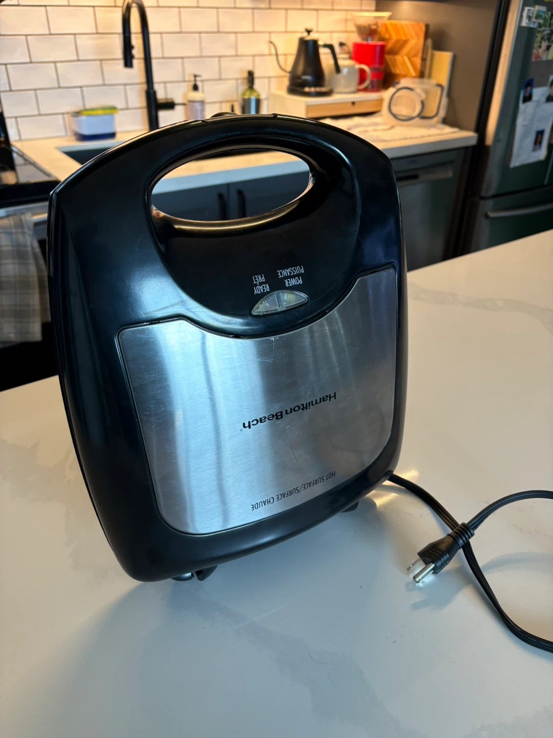 Hamilton Beach Waffle Maker - photo 3