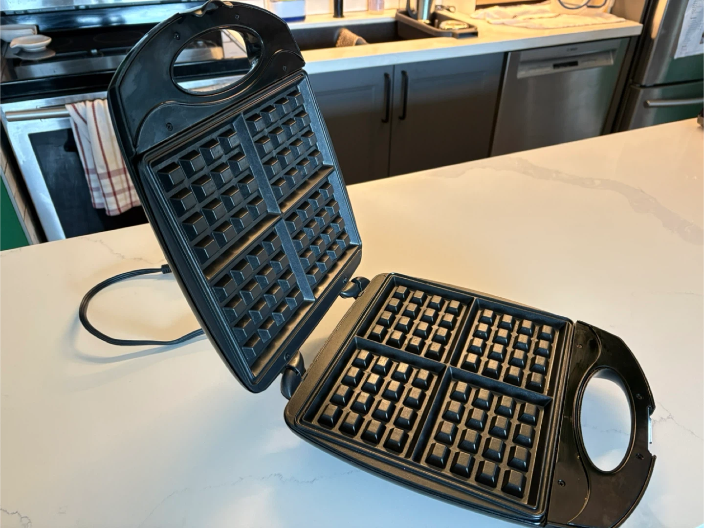 Hamilton Beach Waffle Maker