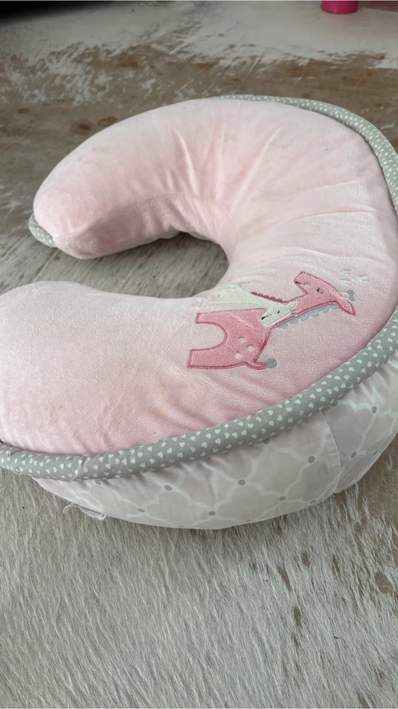 Boppy Luxe Feeding and Infant Support Pillow - photo 2