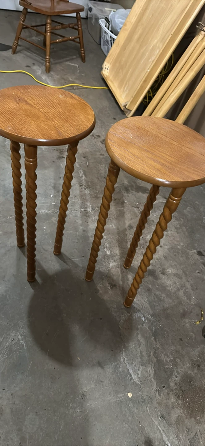 Wooden Accent Tables (Set of 2)