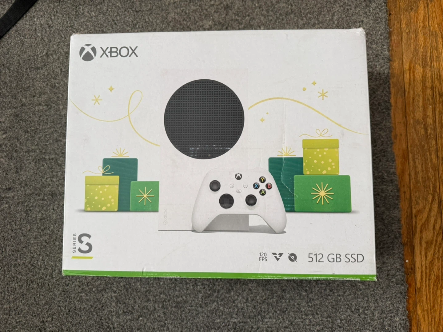 Xbox Series S in white with 512GB SSD and 2 controllers