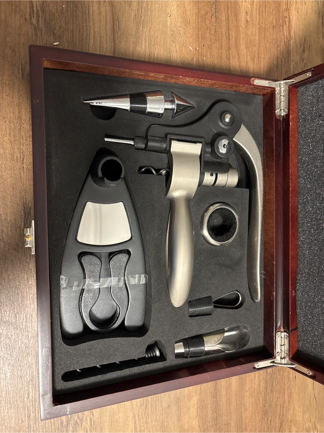 Vintage Wine Accessory Set - photo 4