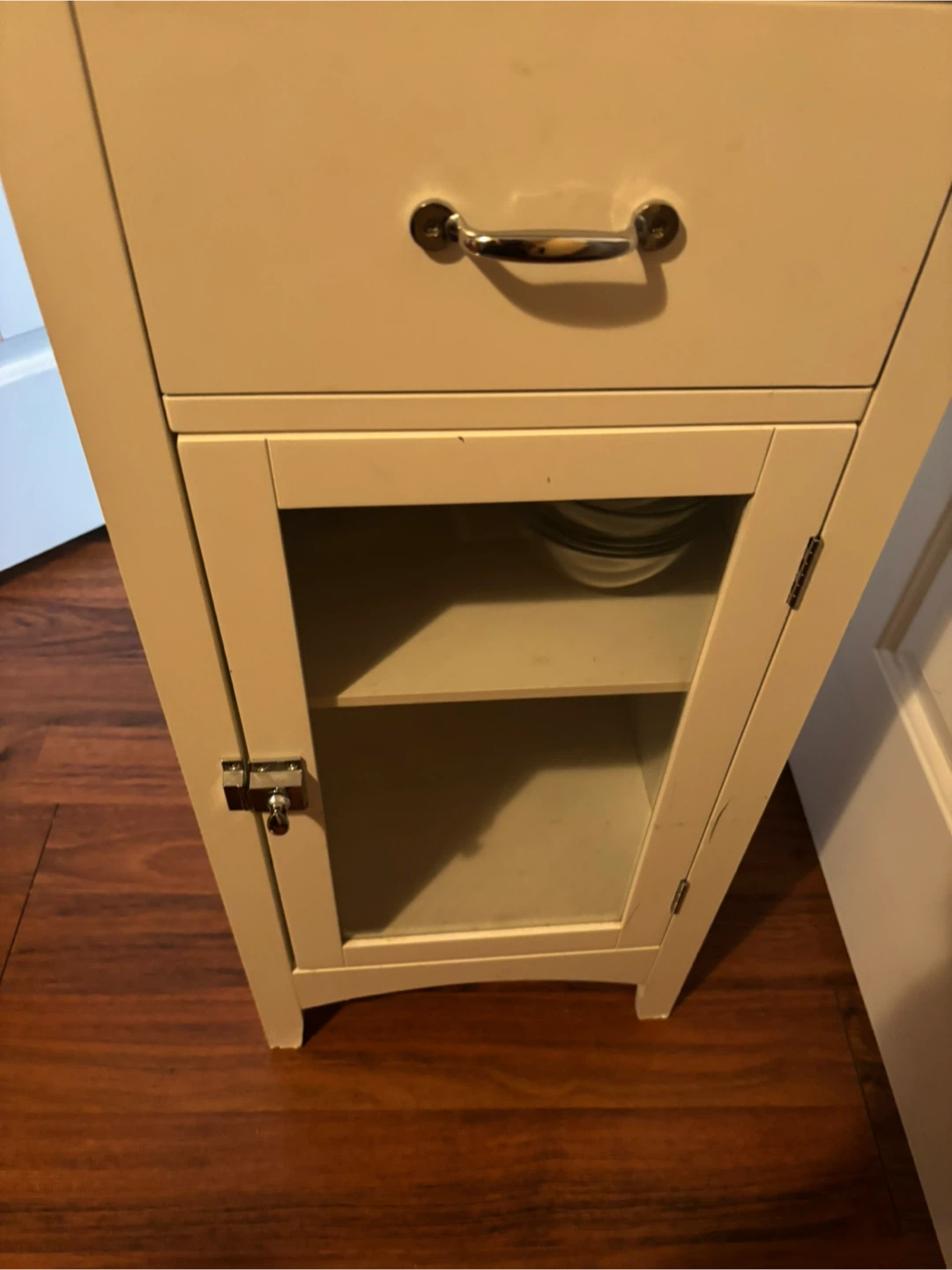 White small cabinet/nightstand with drawer and glass door