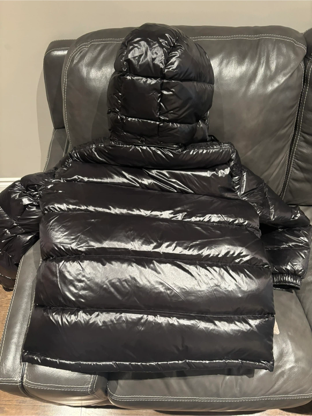Moncler Black Down Puffer Jacket with Hood - photo 4