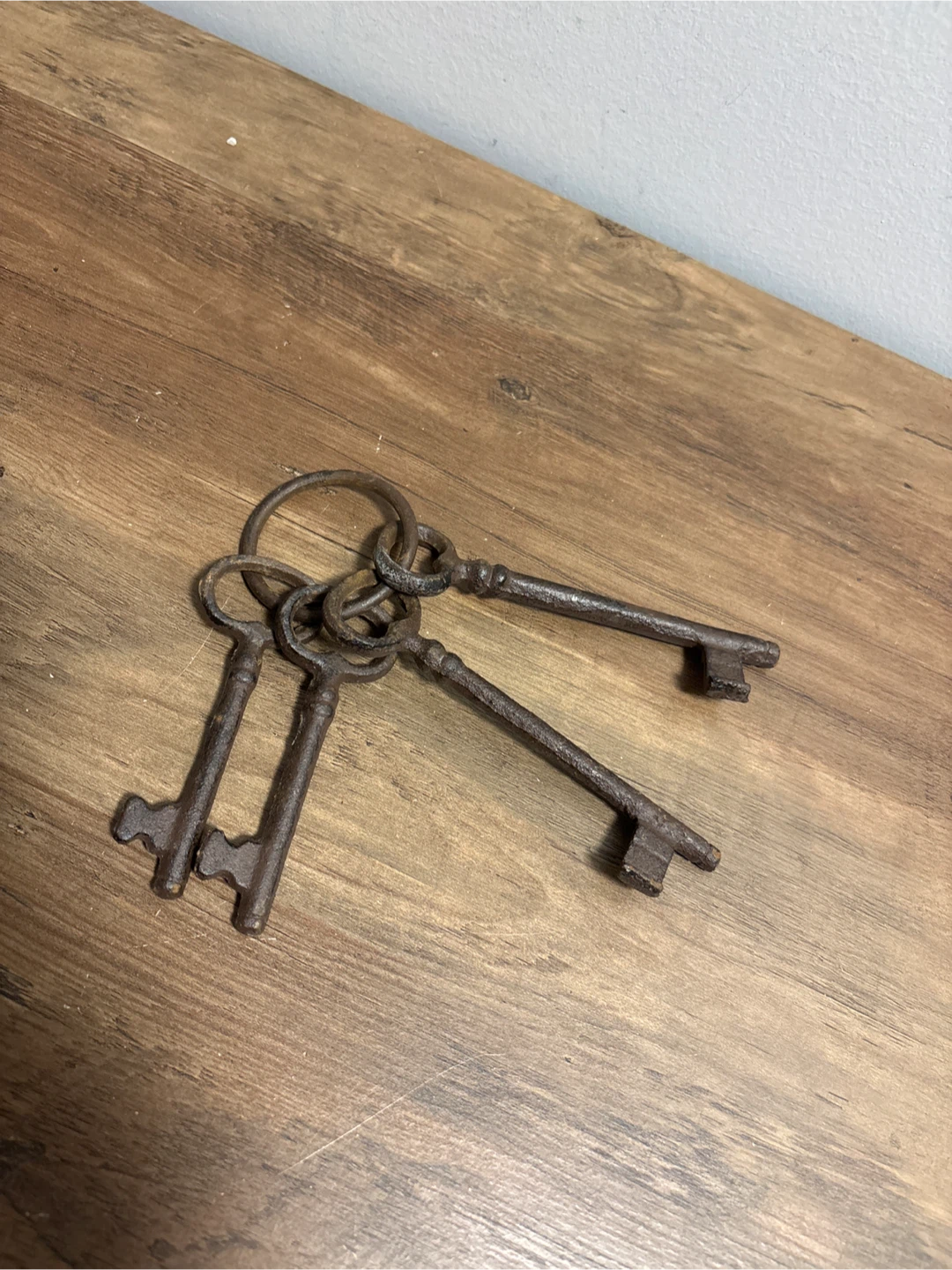 Decorative Vintage Skeleton Keys Set