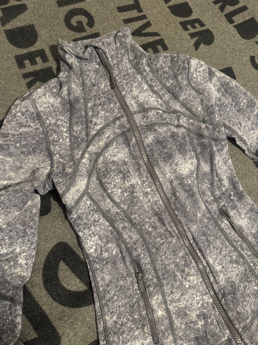 Lululemon Grey Marble Print Zip-Up Jacket Size XS