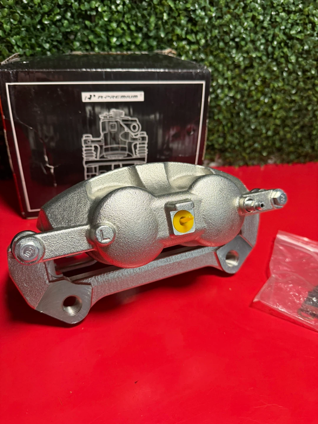 Disc Brake Calipers Assembly Compatible with Ford F-150 - photo 3