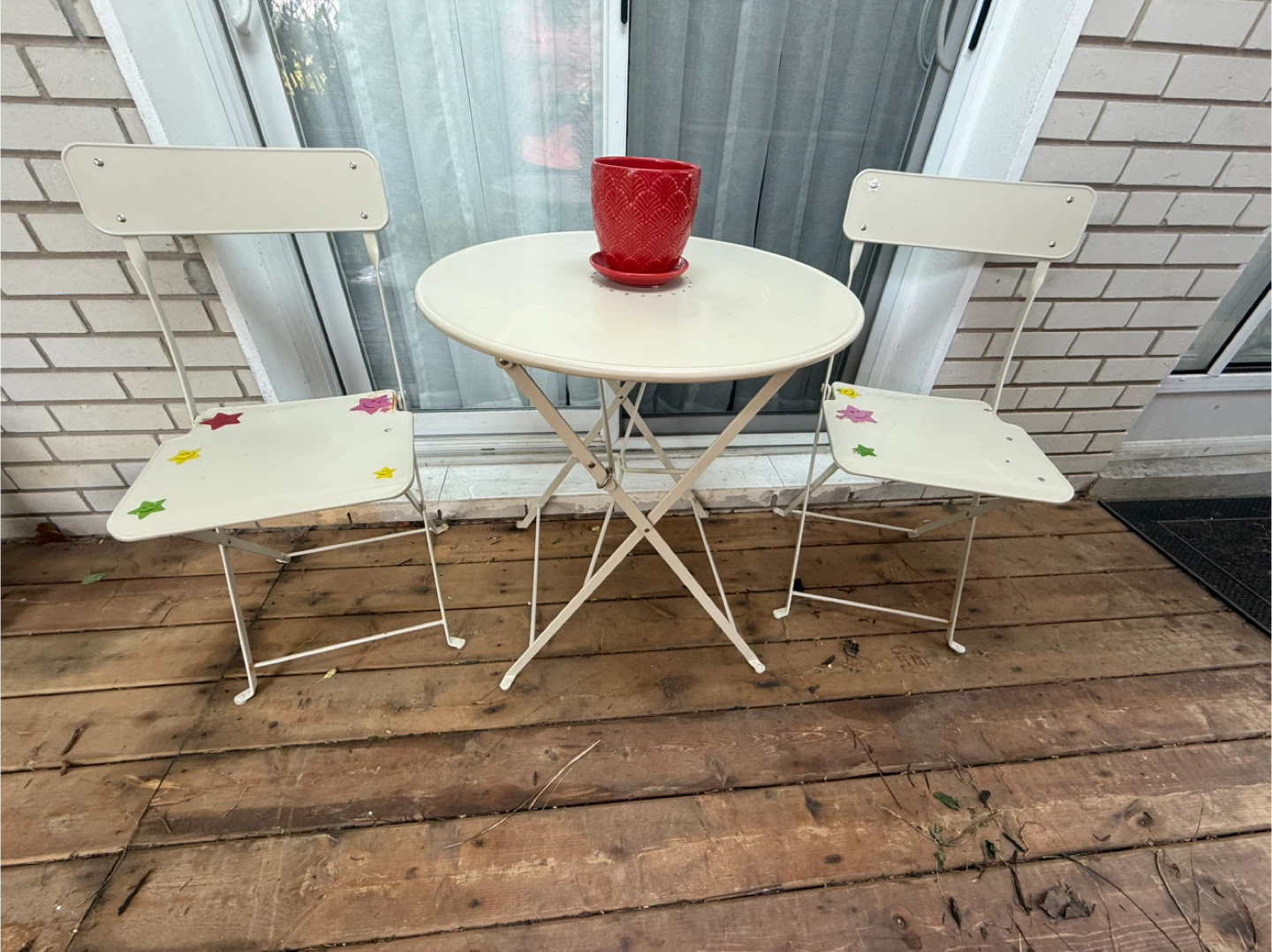 White Metal Bistro Set with 2 Chairs and Round Table - photo 4
