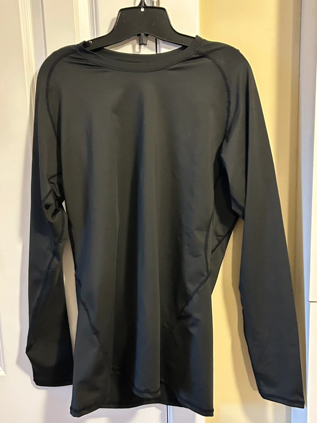 Black Long Sleeve Athletic Shirt
