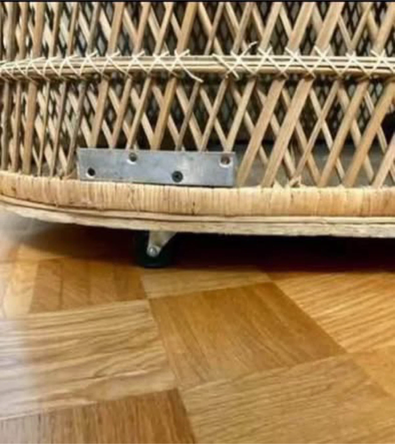 Vintage Wicker Bassinet with Assessories - photo 2