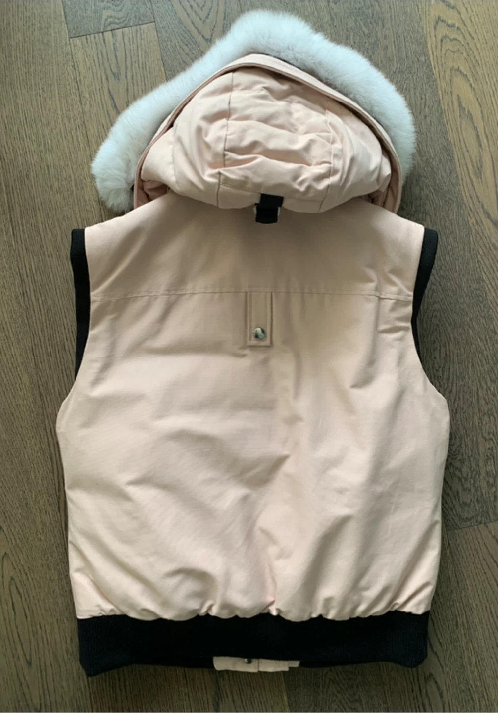 Moose Knuckles Pink Down Vest with Fur Hood - photo 2