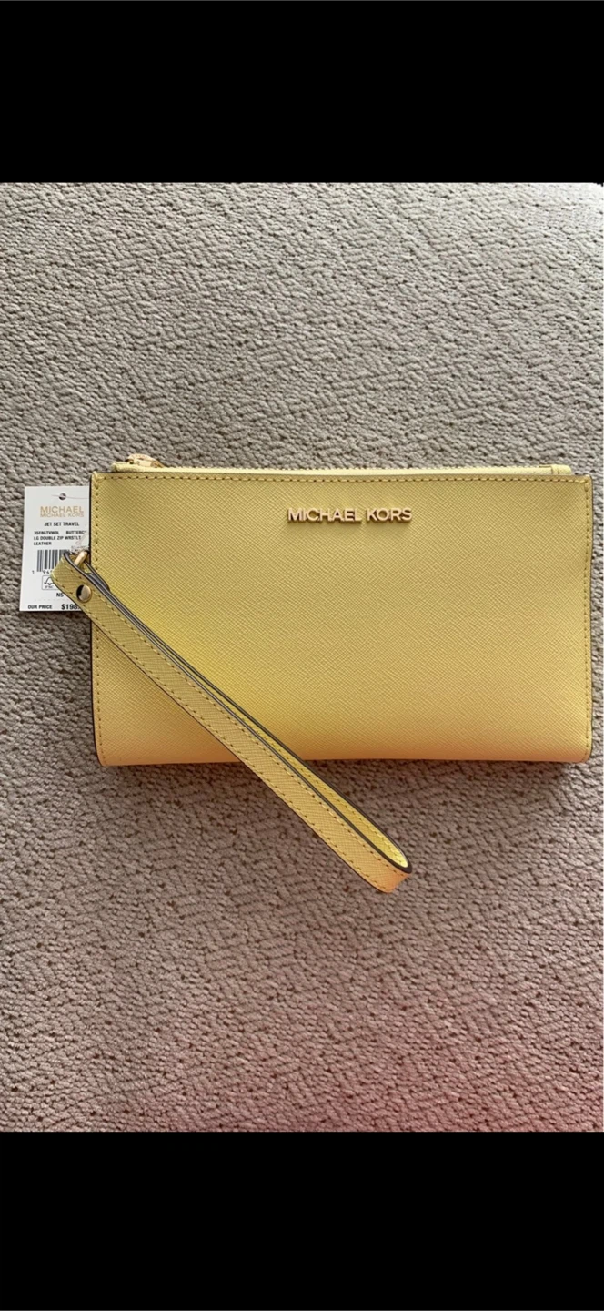 Michael Kors Yellow Leather Tote Bag & Wristlet Set - photo 3