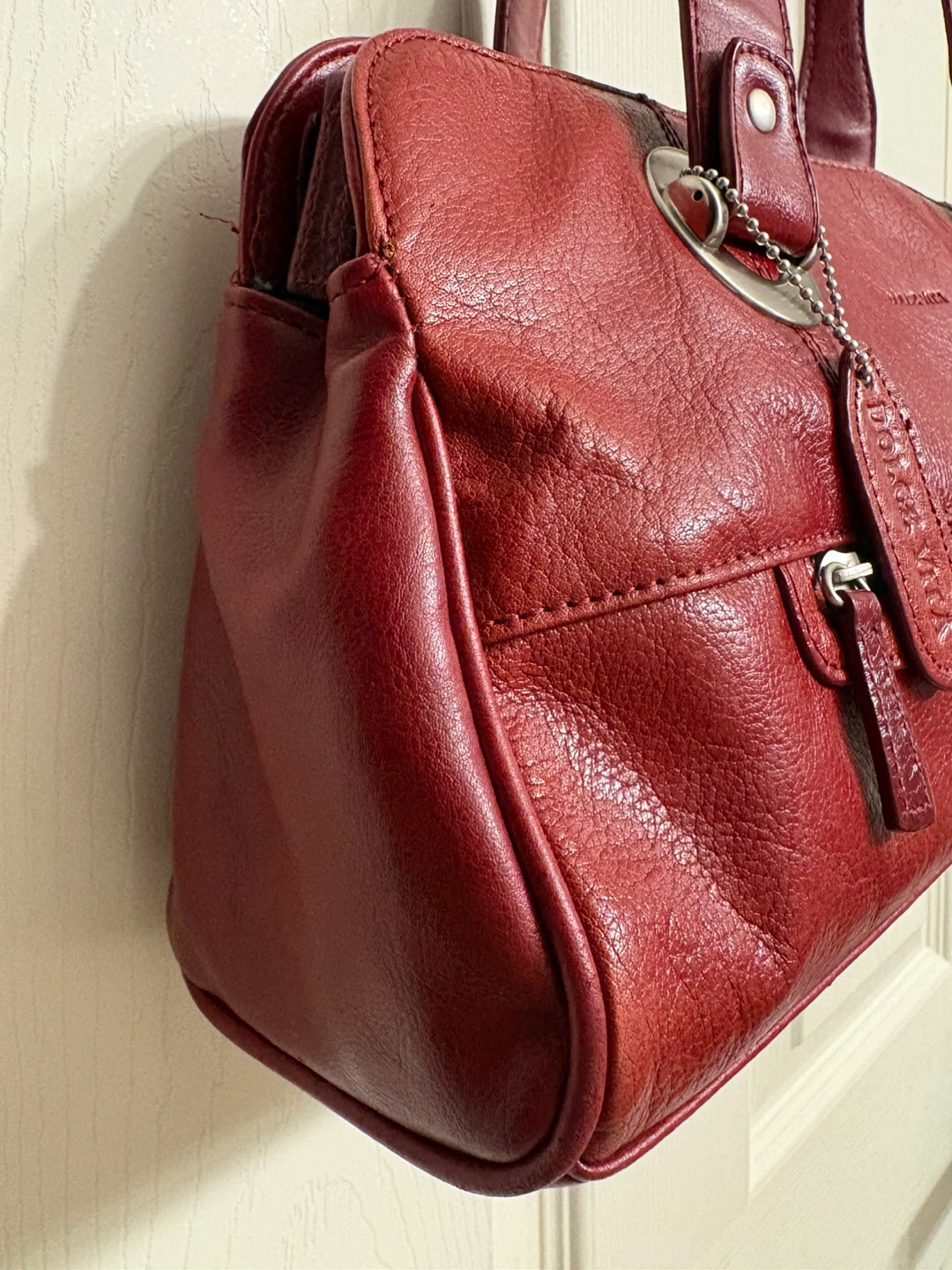Dolce Vita Red Leather Handbag - photo 4