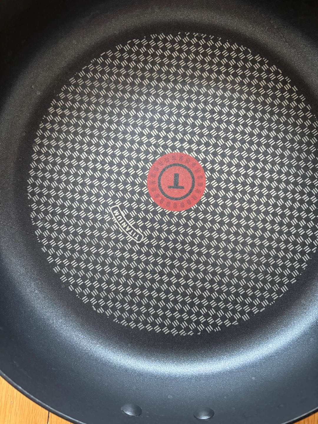T-fal titanium frying pan with Lid - 12” - photo 2