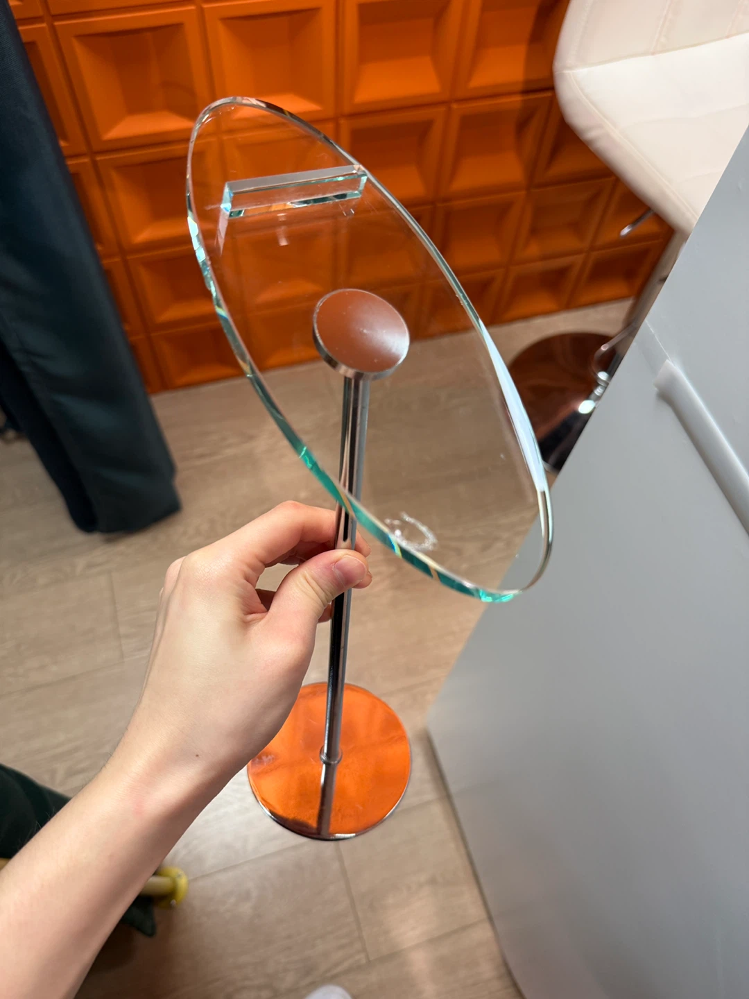 Clear Glass Shoe Display Fixture - photo 3