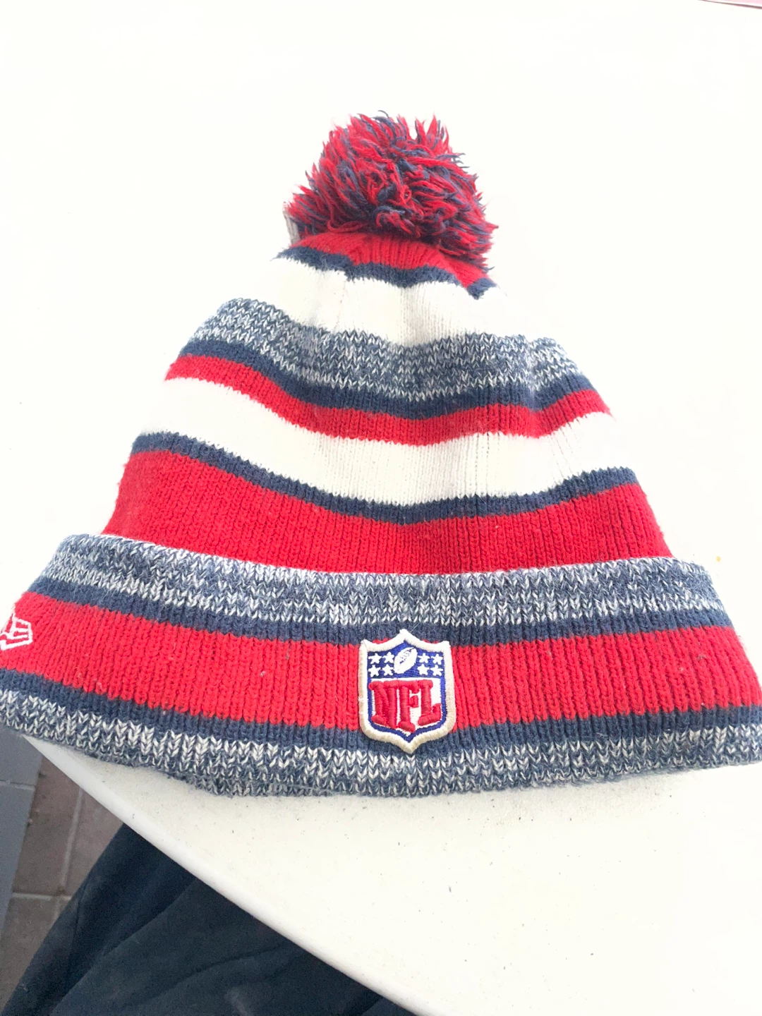 New Era NFL New England Patriots Pom Beanie - photo 2