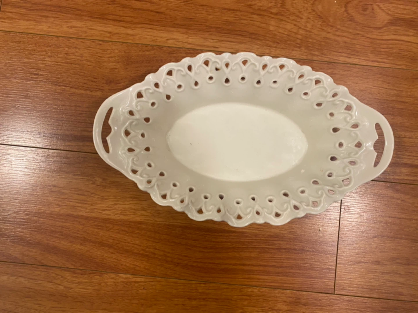 Decorative White Oval Lace Bowl - photo 2