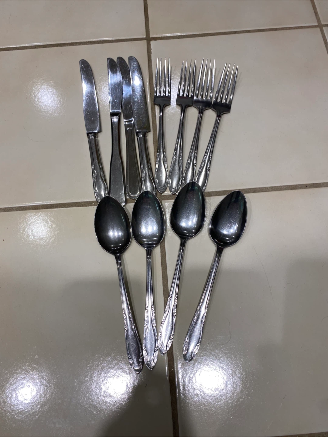 Set of 4 Stainless Steel Cutlery - Forks, Knives & Spoons