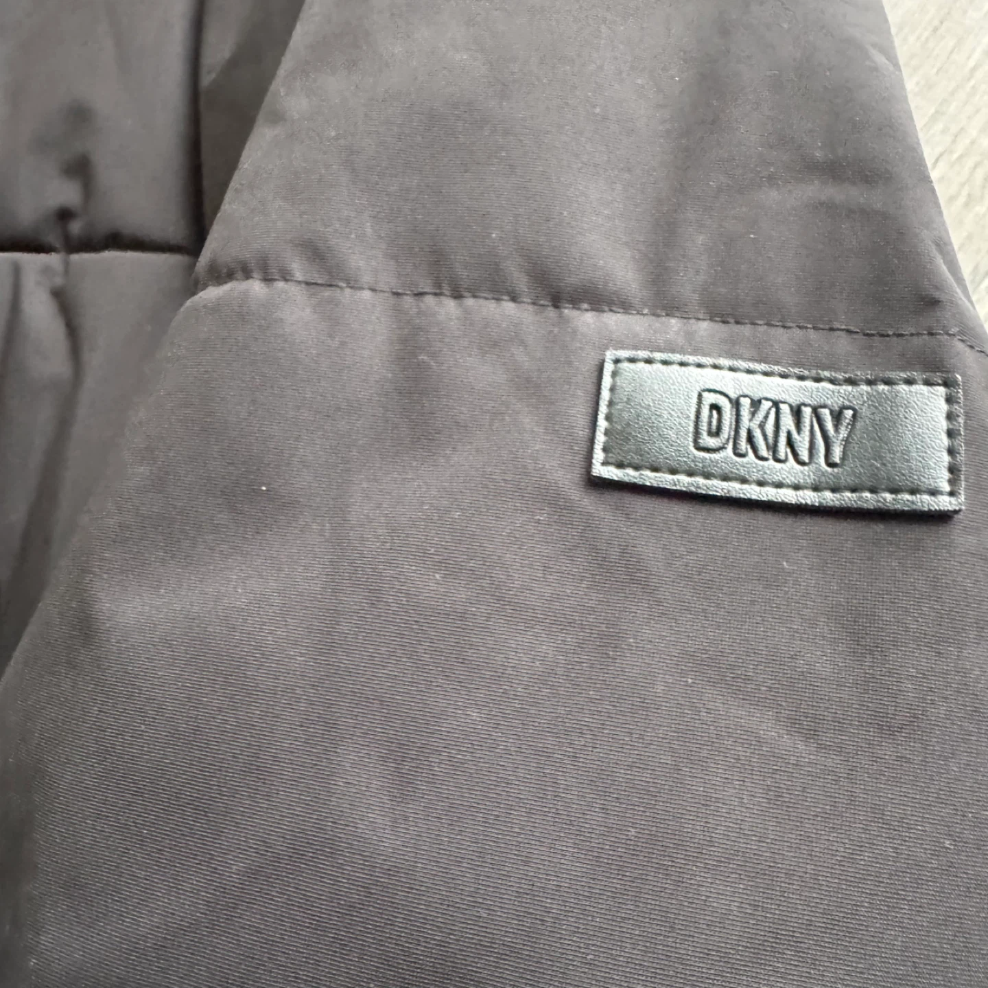 Black Puffer Coat DKNY Size L - photo 3