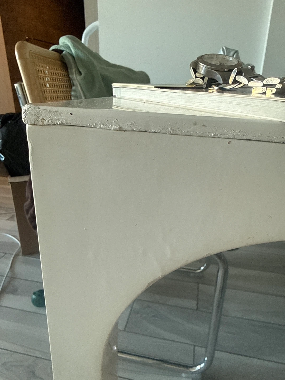 White Dining Table with 6 Chairs - photo 4