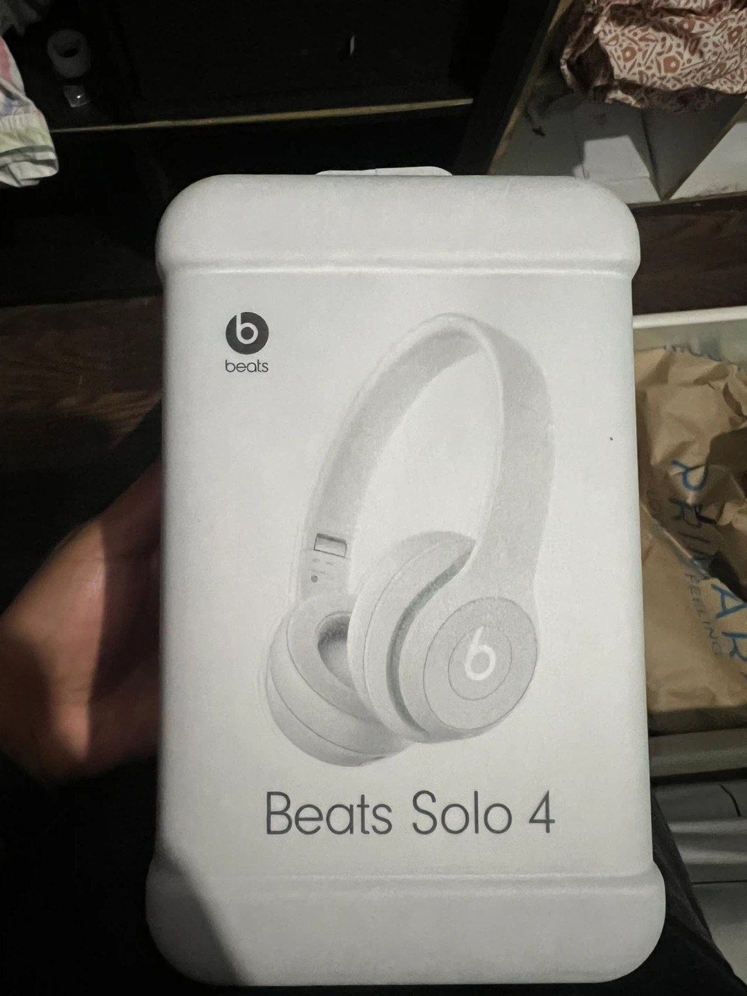 Beats Solo 4 Wireless On-Ear Headphones - photo 3