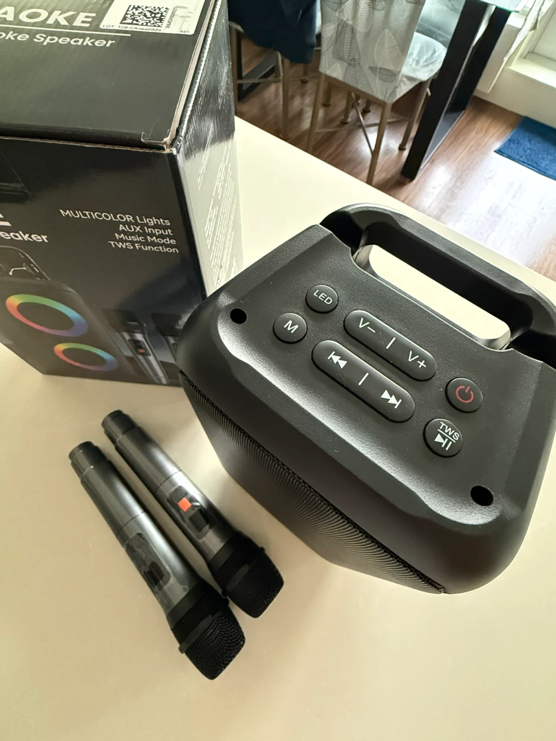 Brand New Karaoke Portable Machine with 2 wireless Microphone - photo 5