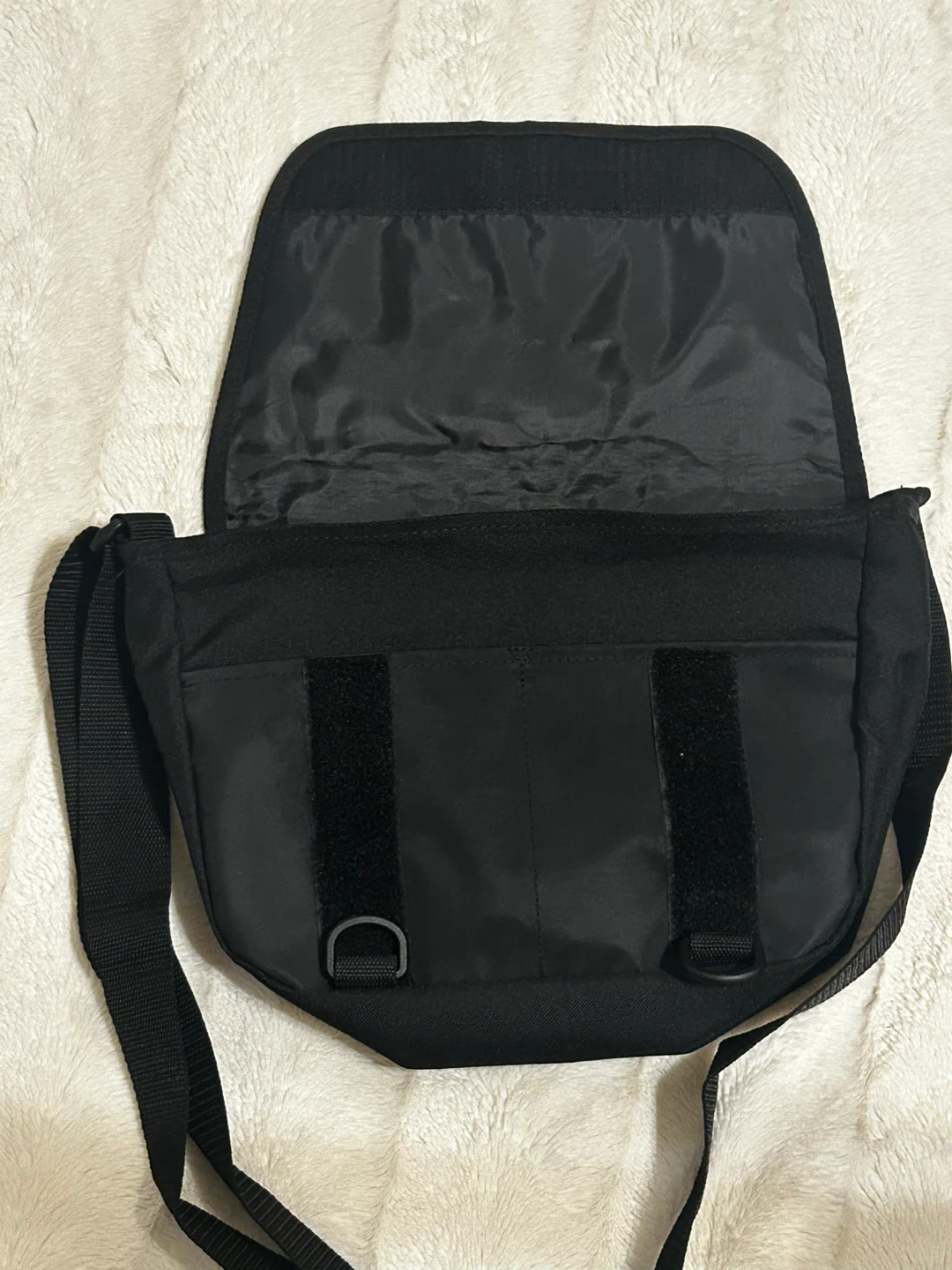 Adidas Messenger Bag - photo 2