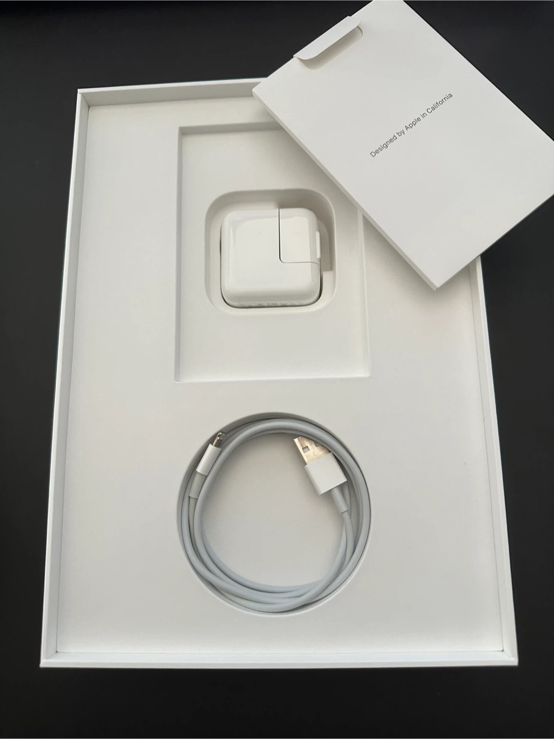 Apple iPad (6th Gen) Wi-Fi + Cellular 32GB - photo 4