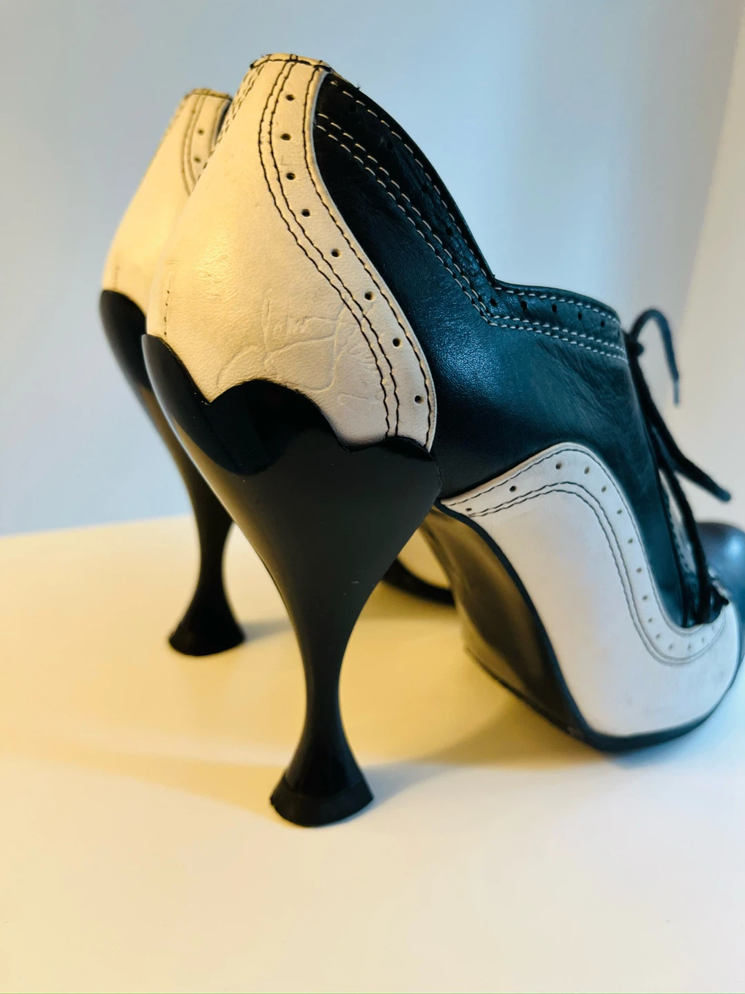 John Fluevog Vintage Black & White Wingtip Heels Size 8