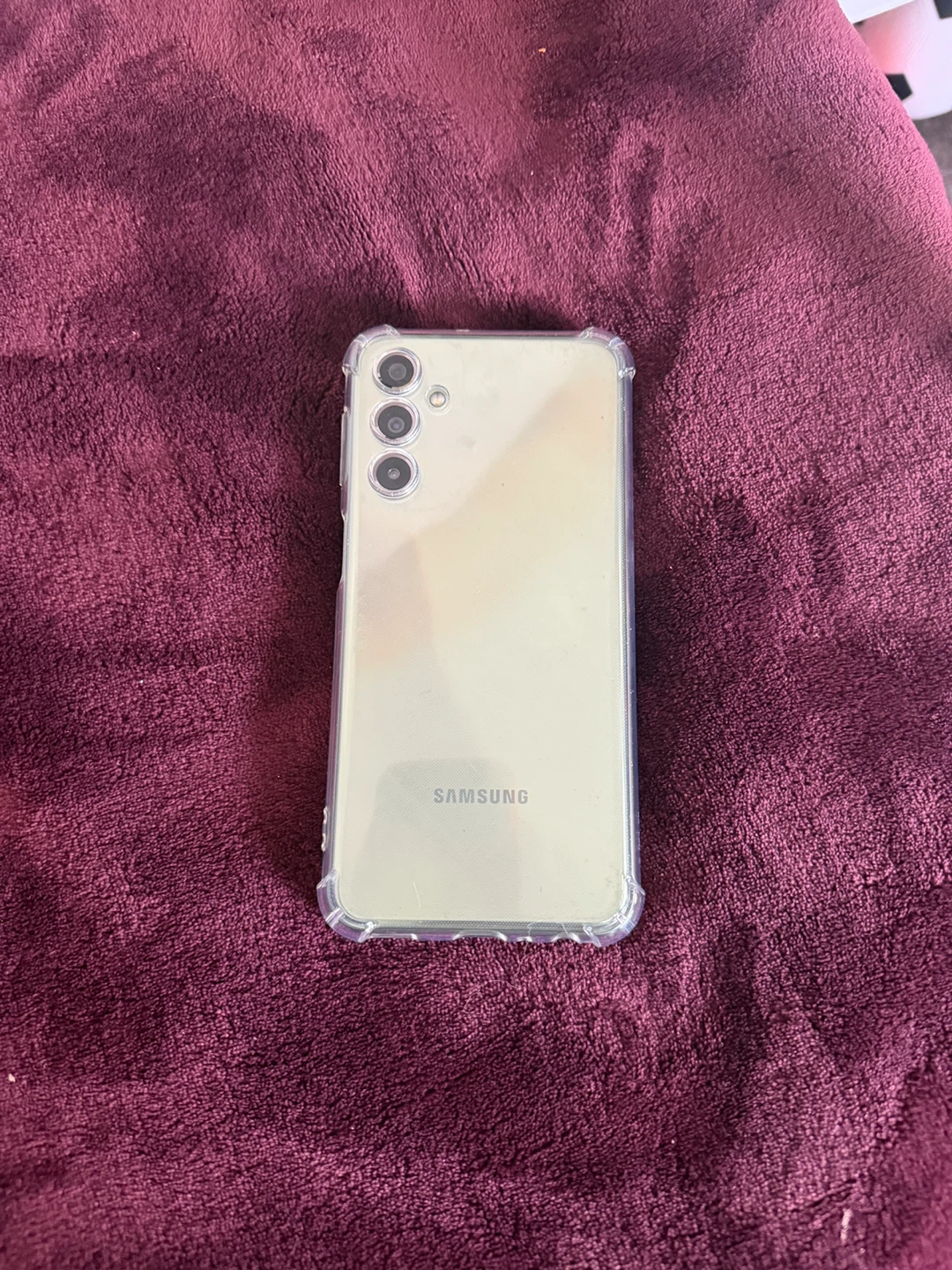 Samsung Galaxy Smartphone with Clear Case - photo 5