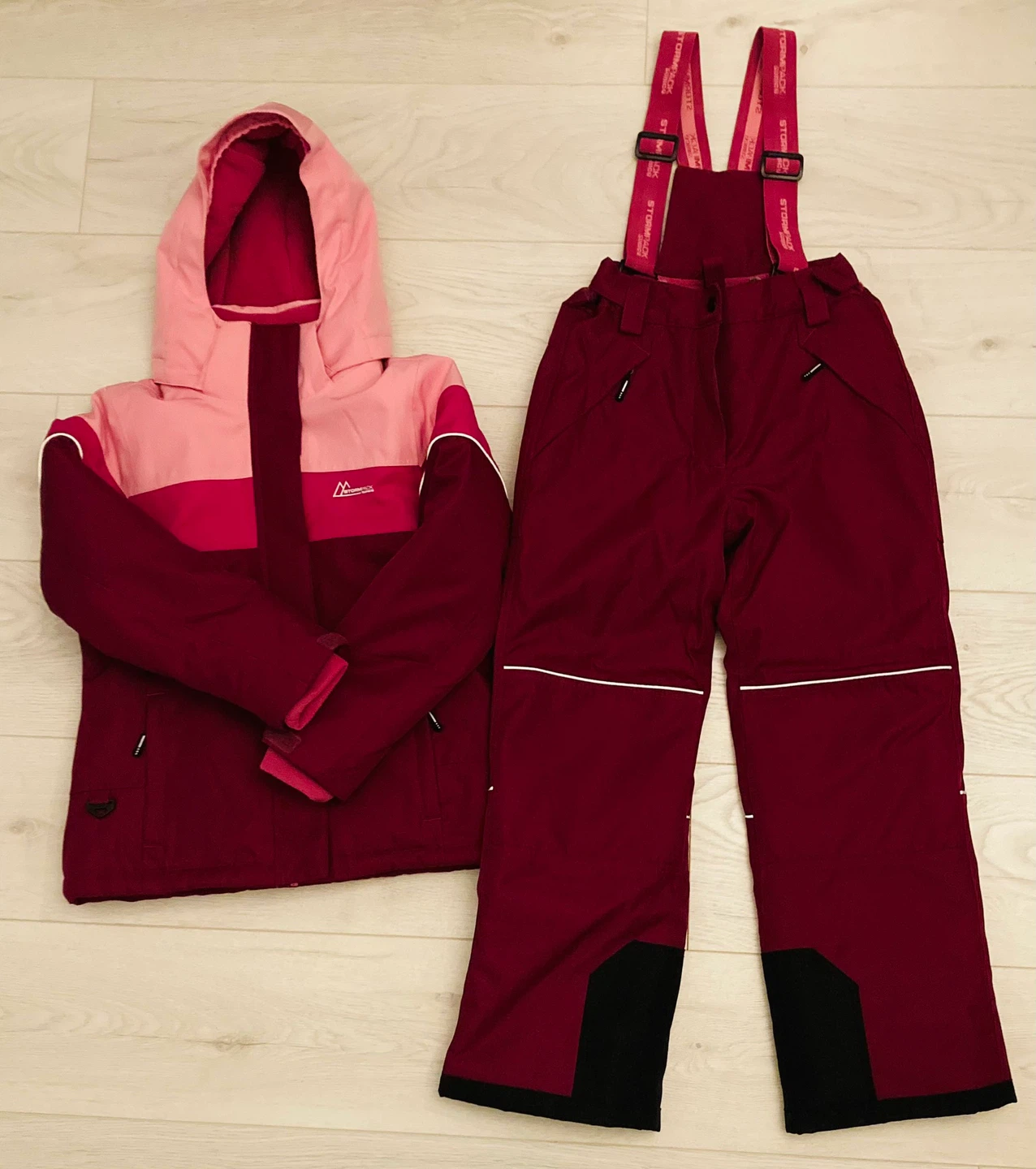 Stormpack Sunice Ski Jacket and Pants Set