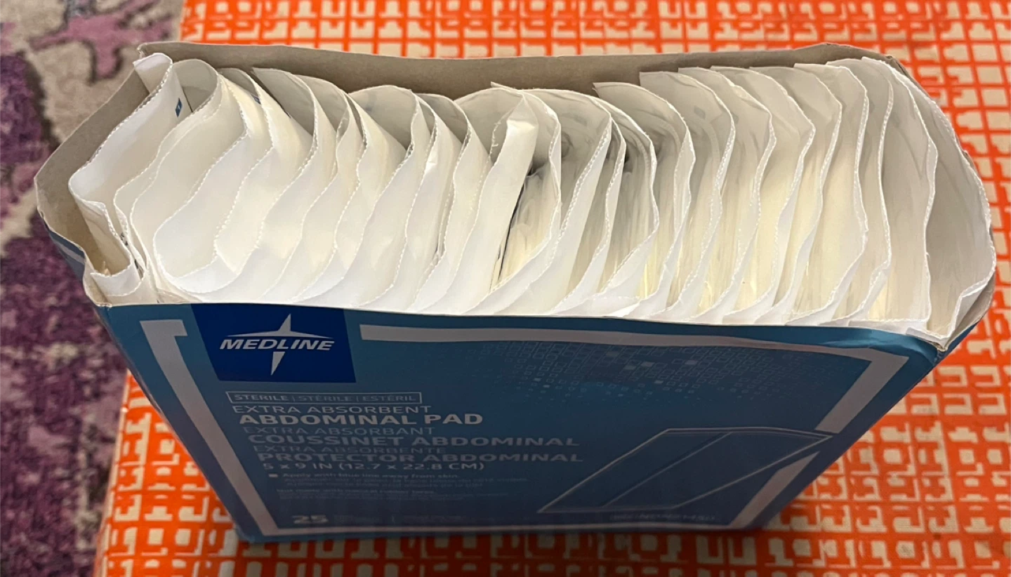 Medline Extra Absorbent Abdominal Pads (25 Count) - photo 2