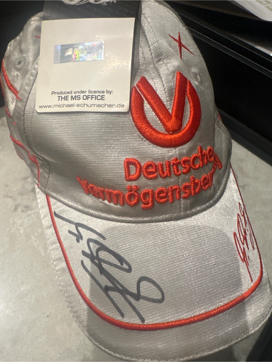 Michael Schumacher Signed Cap - photo 5