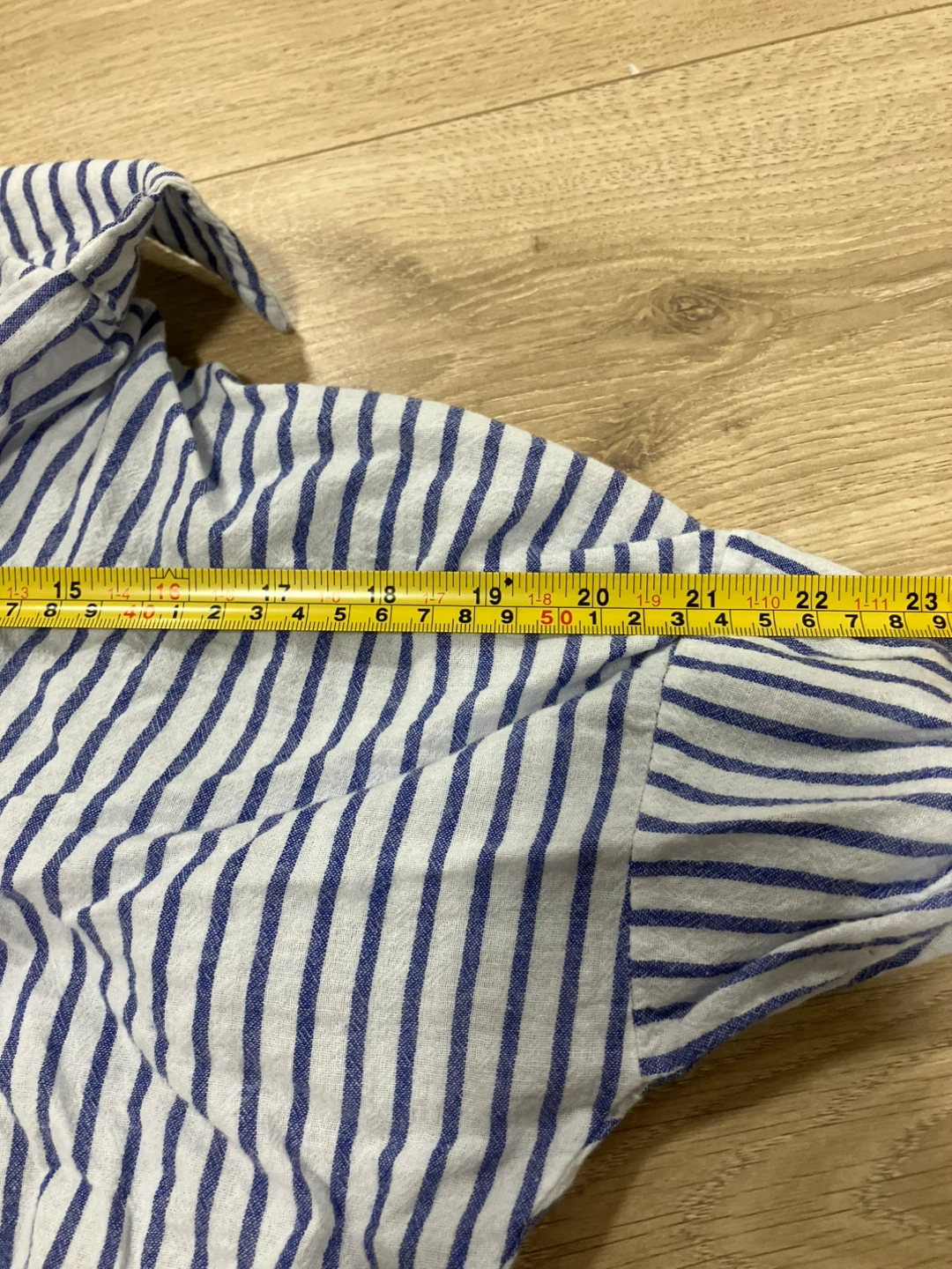 Striped top long sleeve blouse button shirt garage sale - photo 4