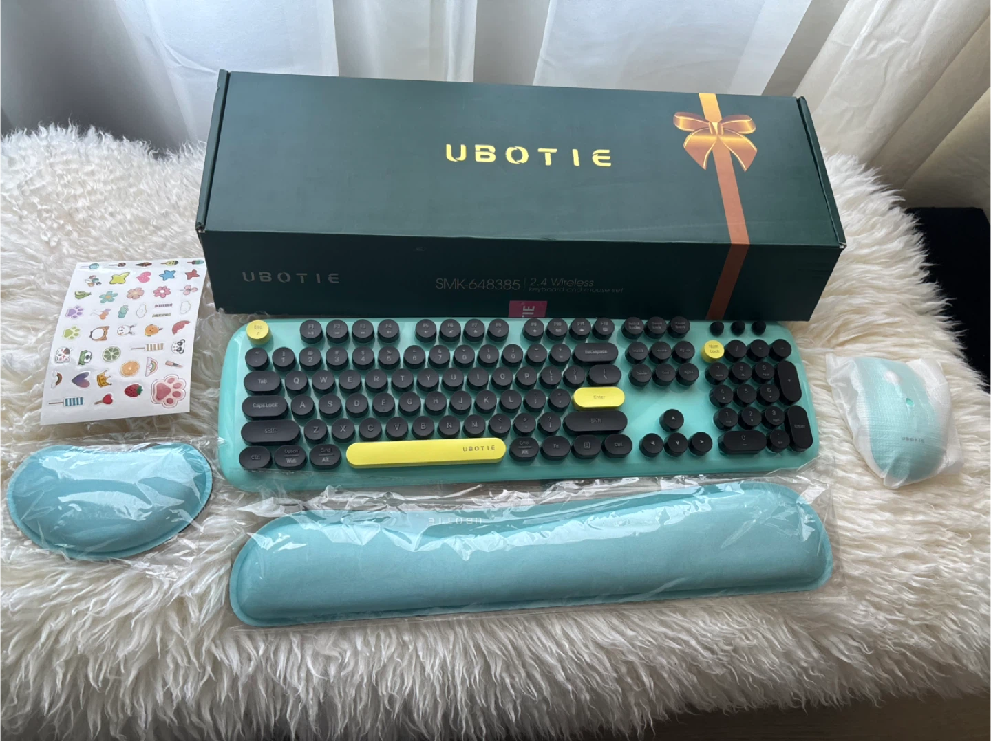 UBOTIE SMK-648385 2.4 Wireless Keyboard and Mouse Set - photo 2