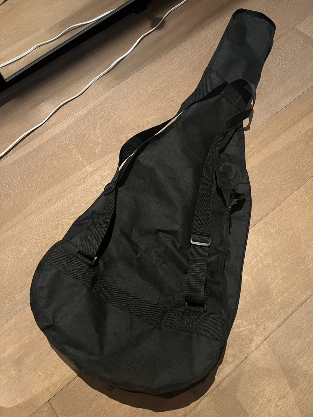 Denver Guitar Bag - photo 2