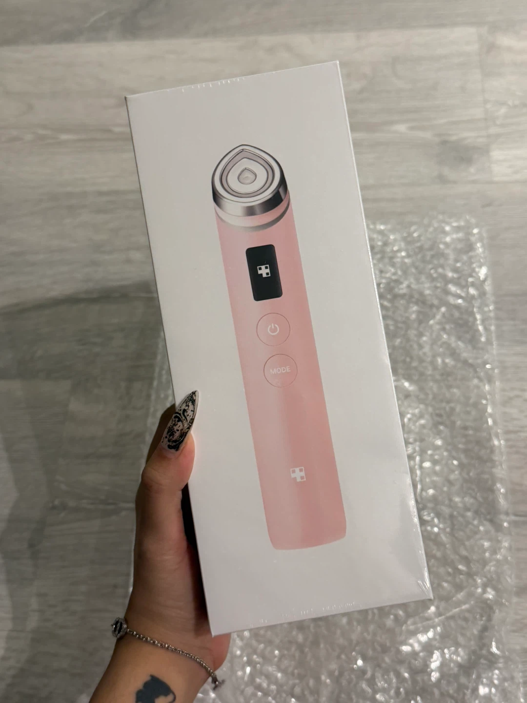 Medicube AGE-R Booster Pro Device