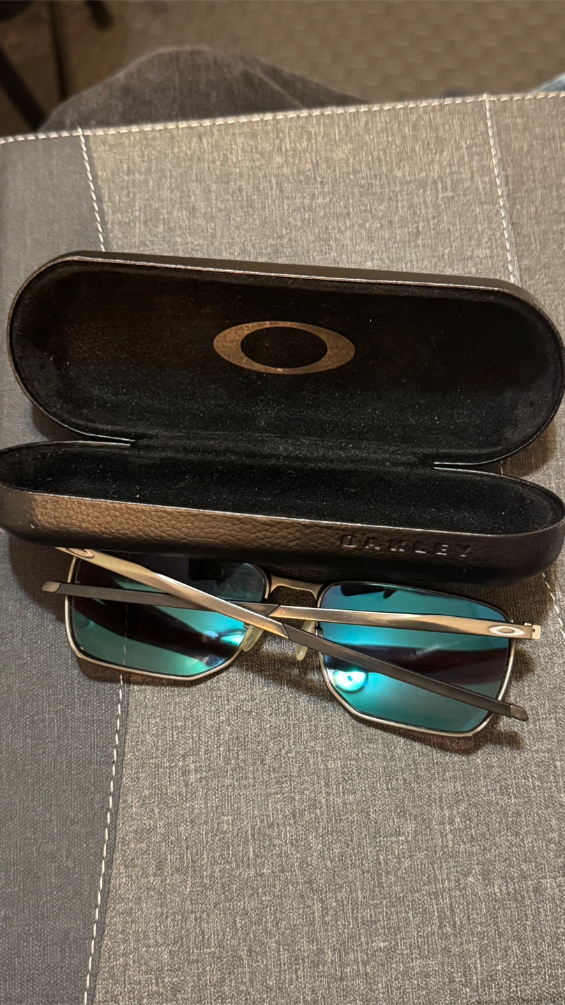 Oakley ejector Glasses with Case - photo 4