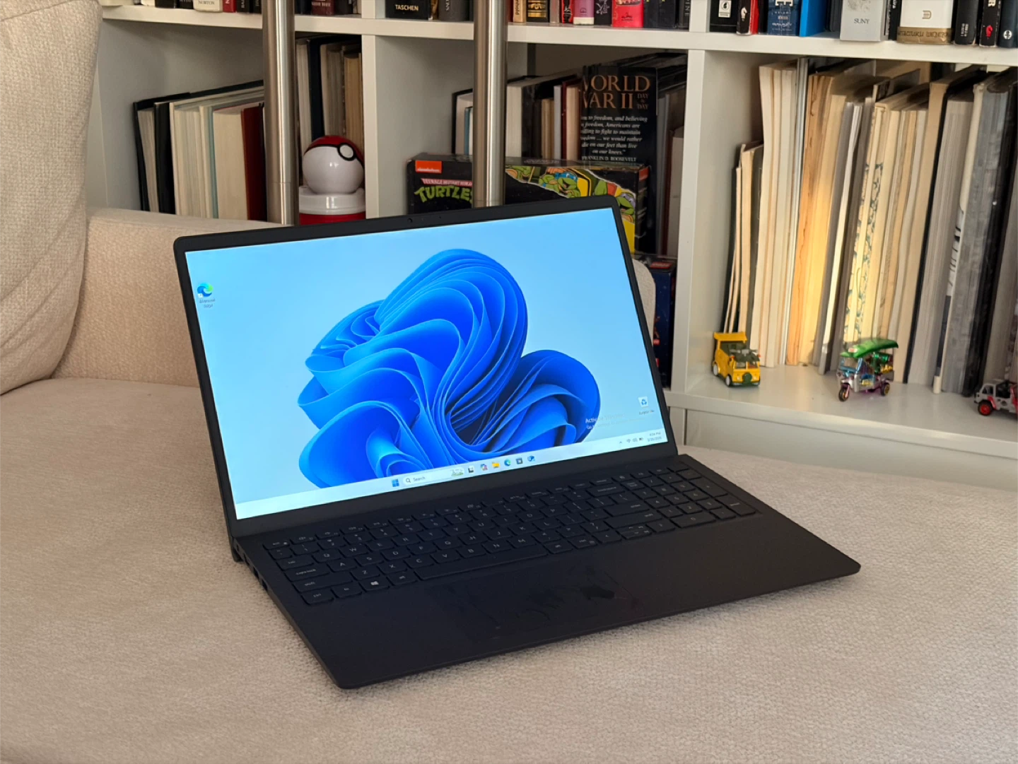 Dell Inspiron 15 3511 Laptop - Intel i5-11th / 16GB / 256GB SSD