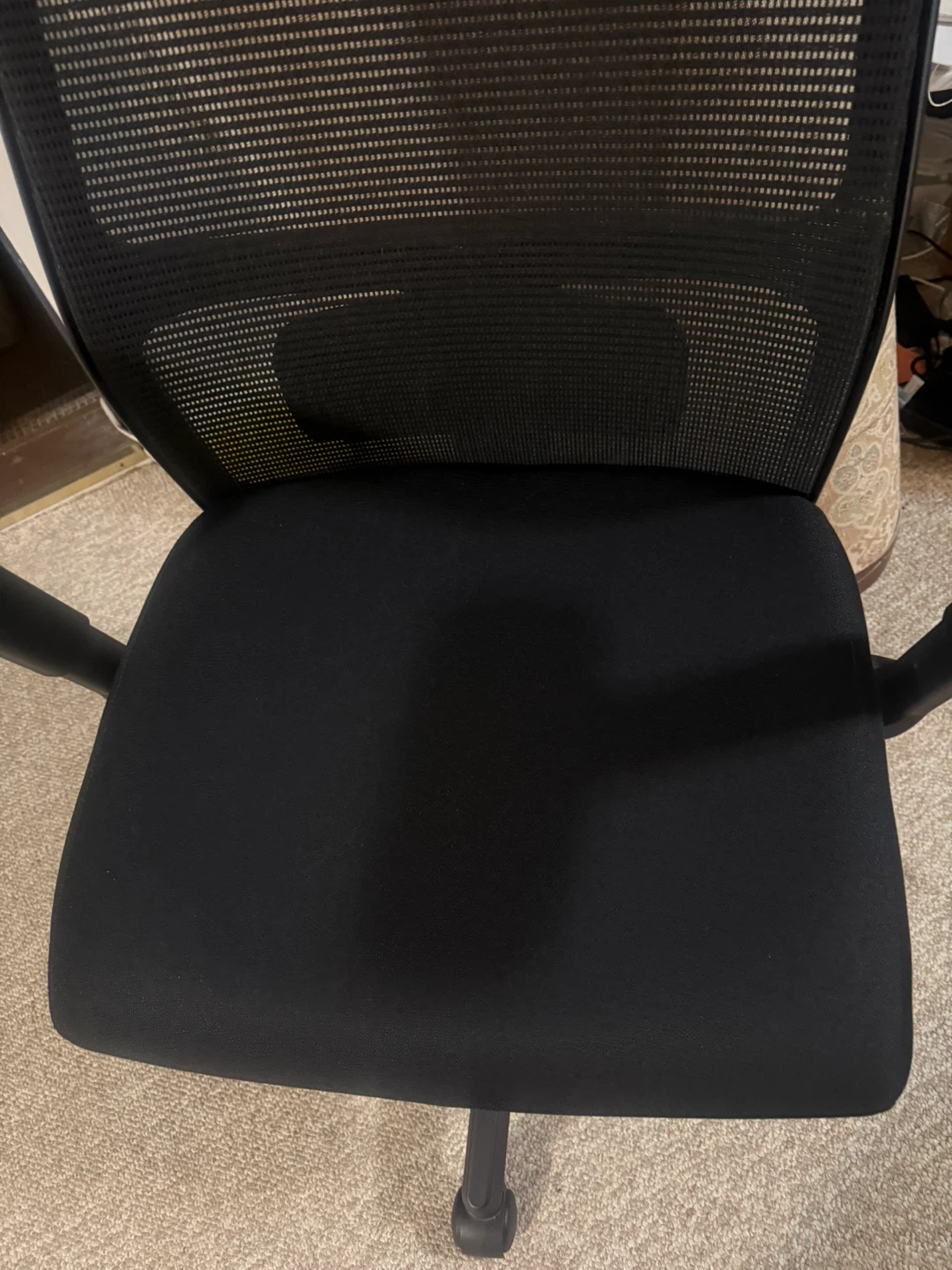 Black Mesh Office Chair - photo 3