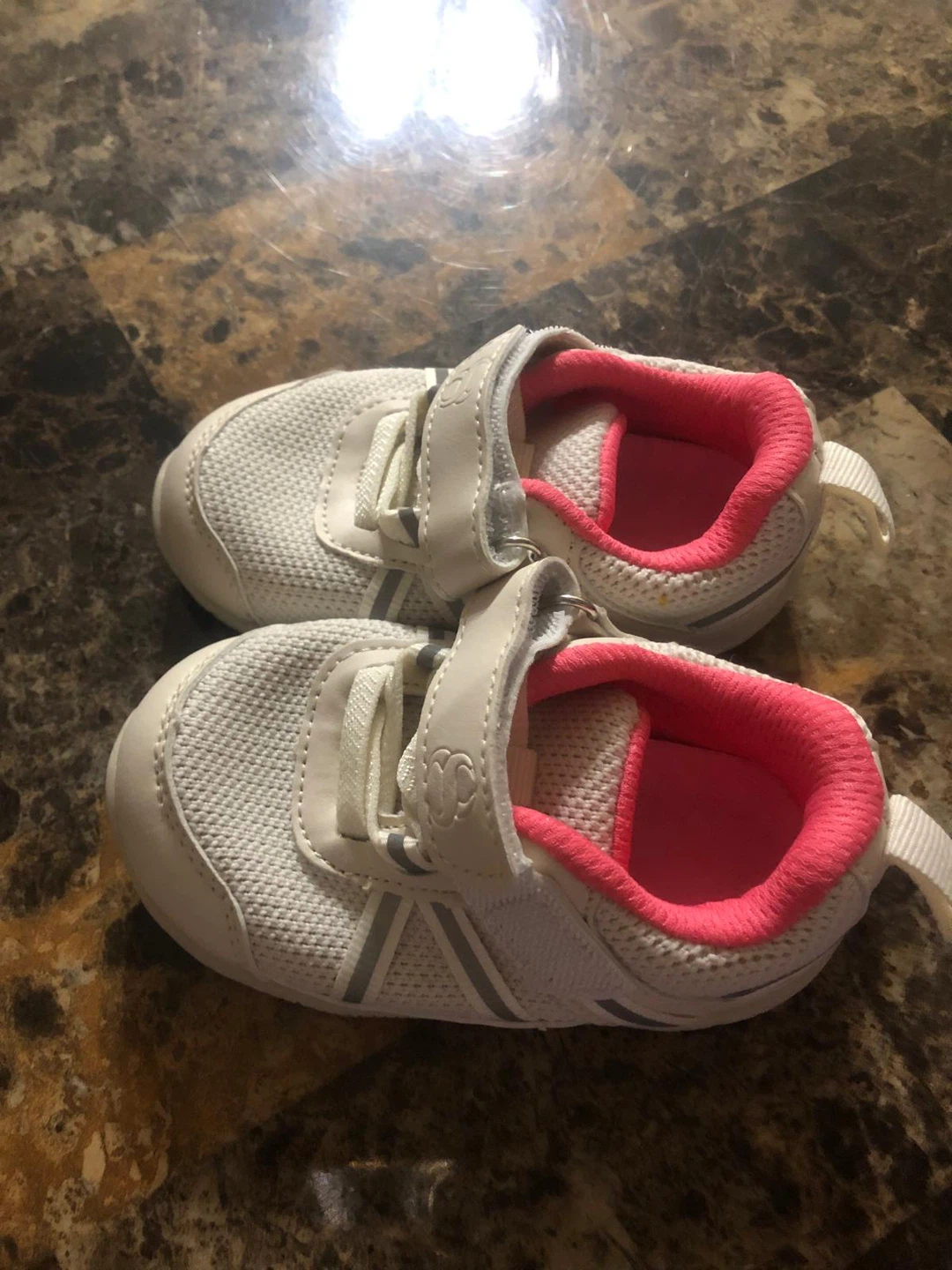 New -Children's White Mesh Sneakers Size 13.0 - photo 2