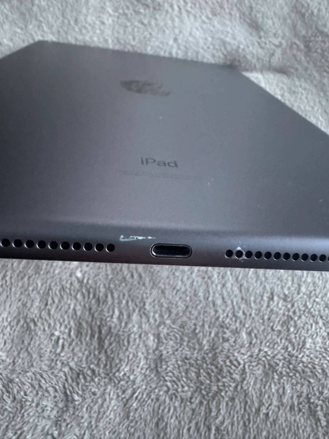 Apple iPad 9th Gen – 64GB – Wi-Fi - photo 5