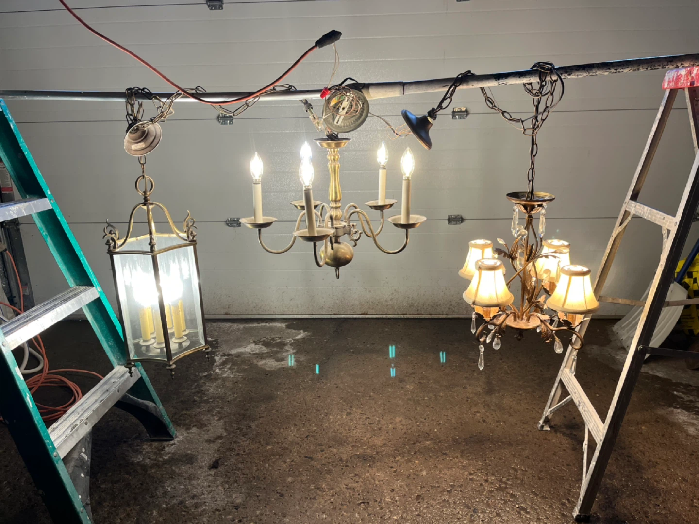 Chandelier and Lantern Lighting Fixtures